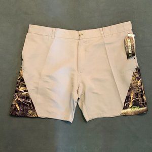 NWT Fishouflage Mens Walleye Dark Khaki Shorts Size 3XL